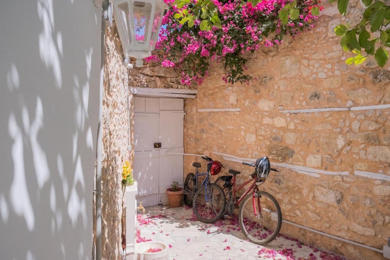 The Venetian Walls 'Central House With Private Courtyard - Charmy & Cheap' Iráclio Exterior foto